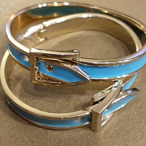 🇨🇦 Pair of Fashion bracelets - Picture 2 of 2